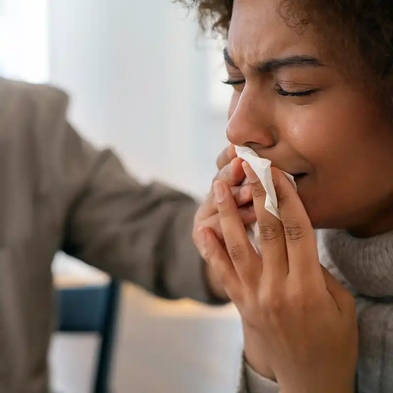 Mujer enferma | enfermedades respiratoiras